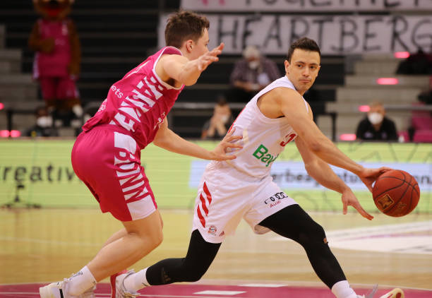 这一决策都 这一决策都