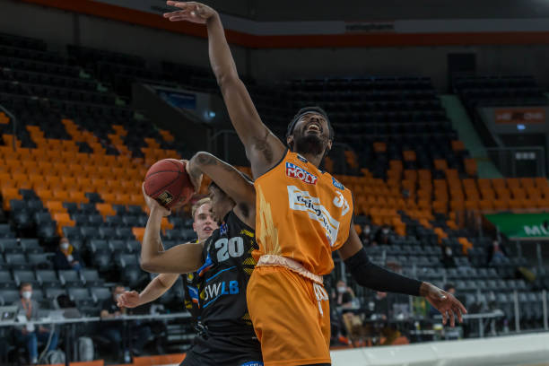 的首席执行 的首席执行