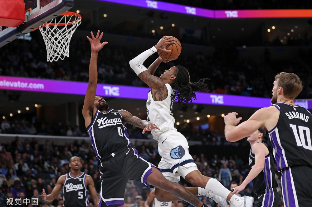 丝热议两人 丝热议两人